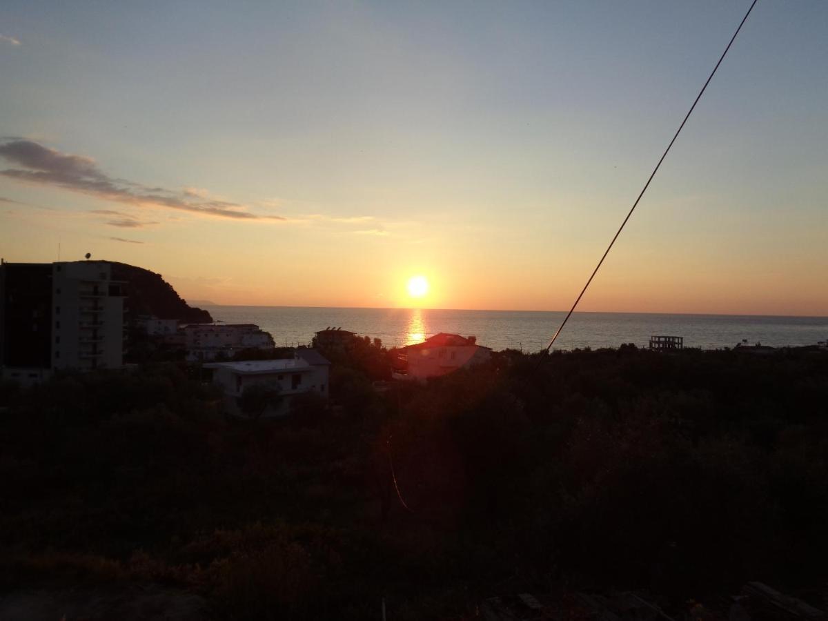 Velco Bb Himara Bed & Breakfast Exterior photo