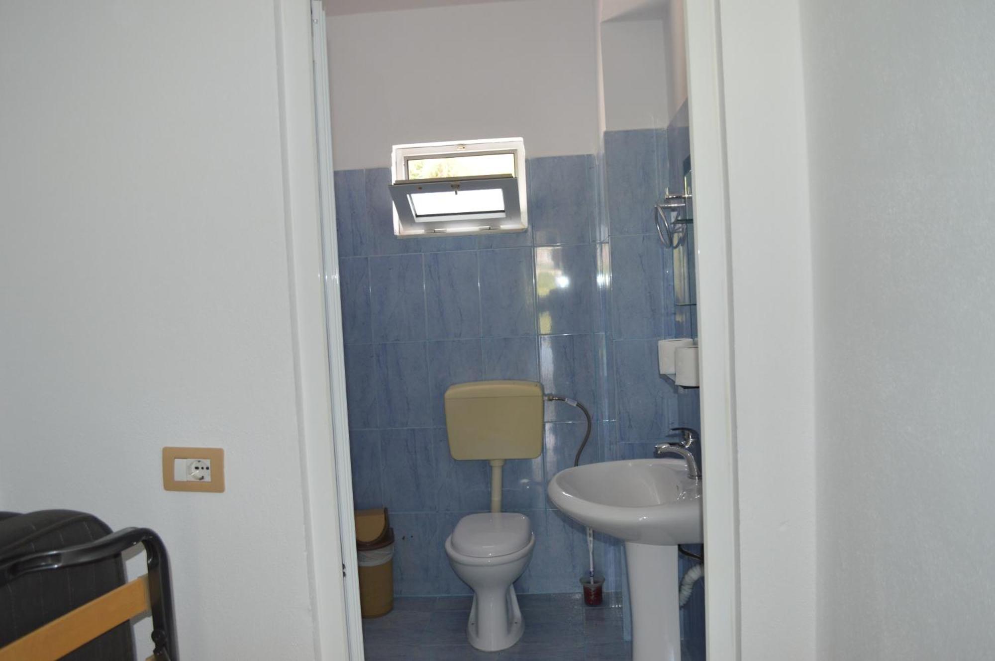 Velco Bb Himara Bed & Breakfast Exterior photo